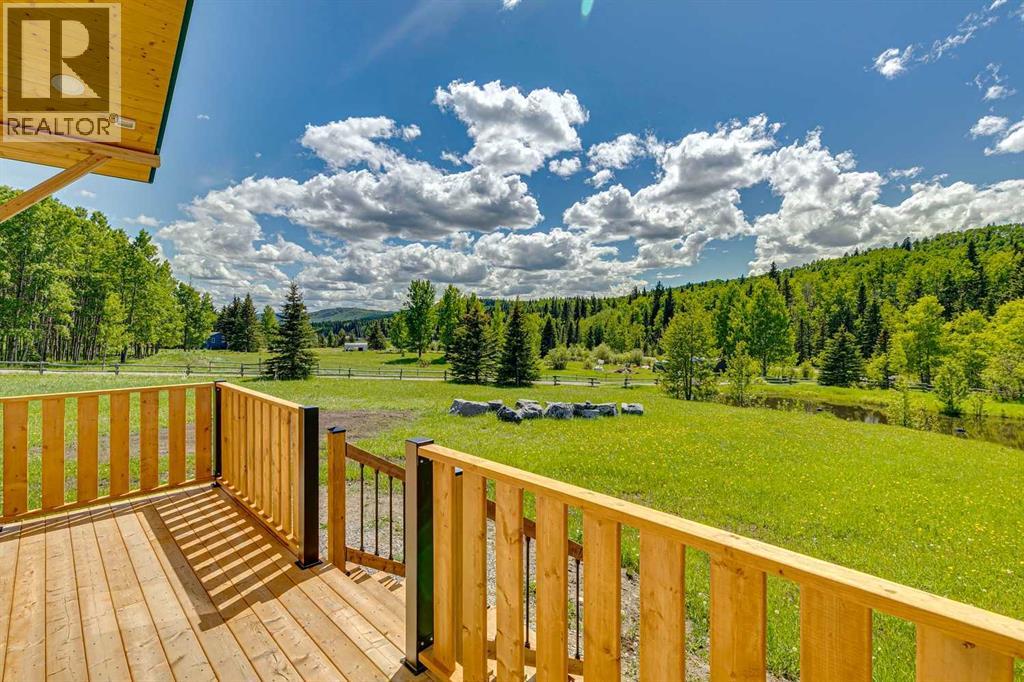200 Fawn Hills Drive, bragg creek, Alberta