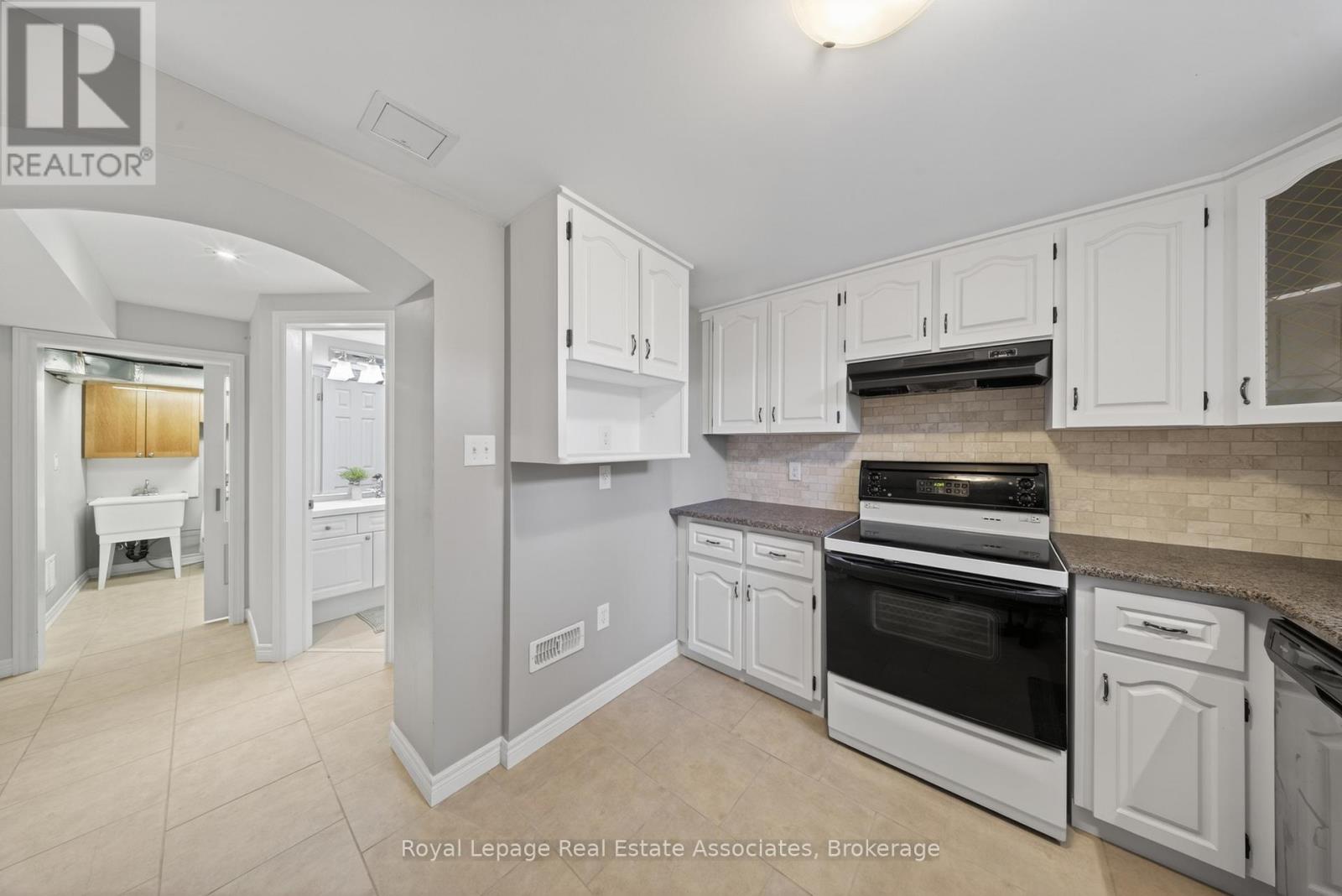 48 Hudson Drive, Brampton, Ontario  L6Y 2N7 - Photo 26 - W13236978