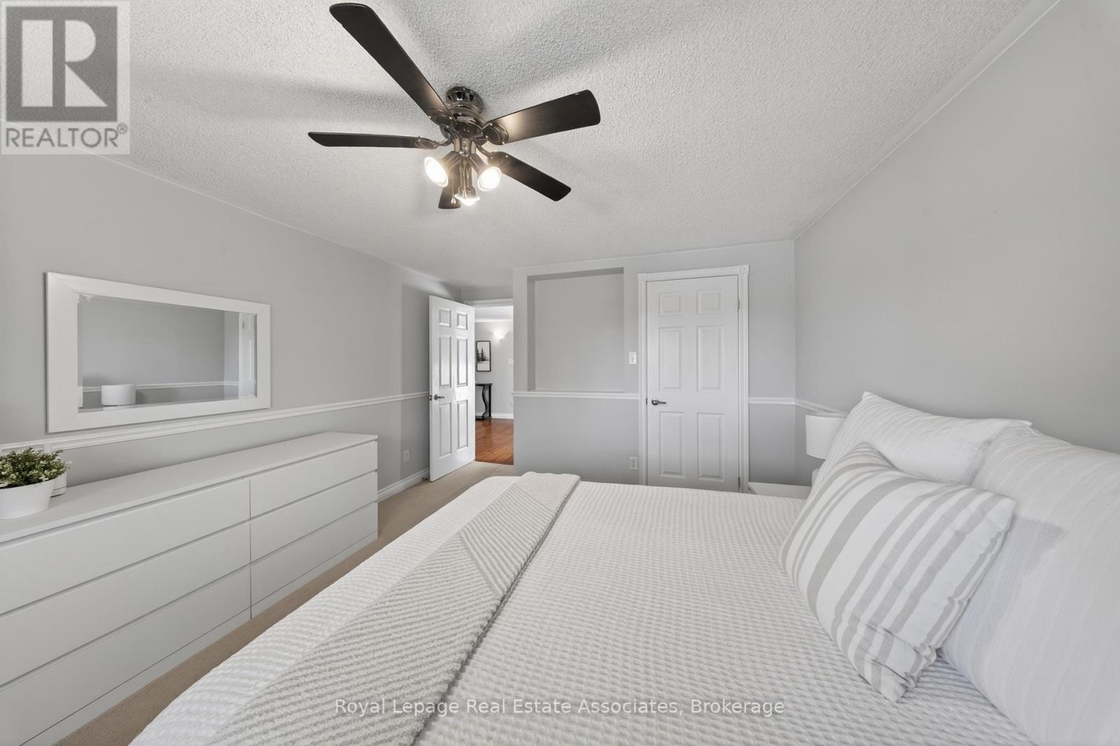 48 Hudson Drive, Brampton, Ontario  L6Y 2N7 - Photo 30 - W13236978