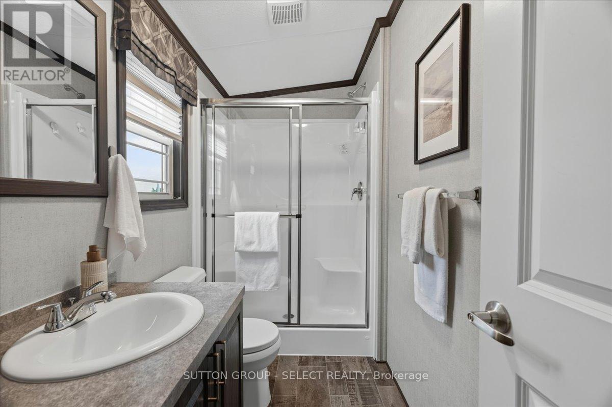 415 - 8685 Rock Glen Road, Lambton Shores, Ontario  N0M 1B0 - Photo 21 - X13460228