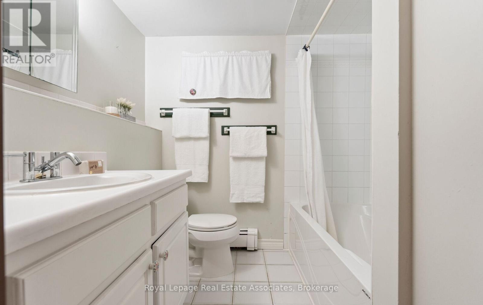 30 Theodore Drive, Mississauga, Ontario  L5M 1E4 - Photo 35 - W13422880