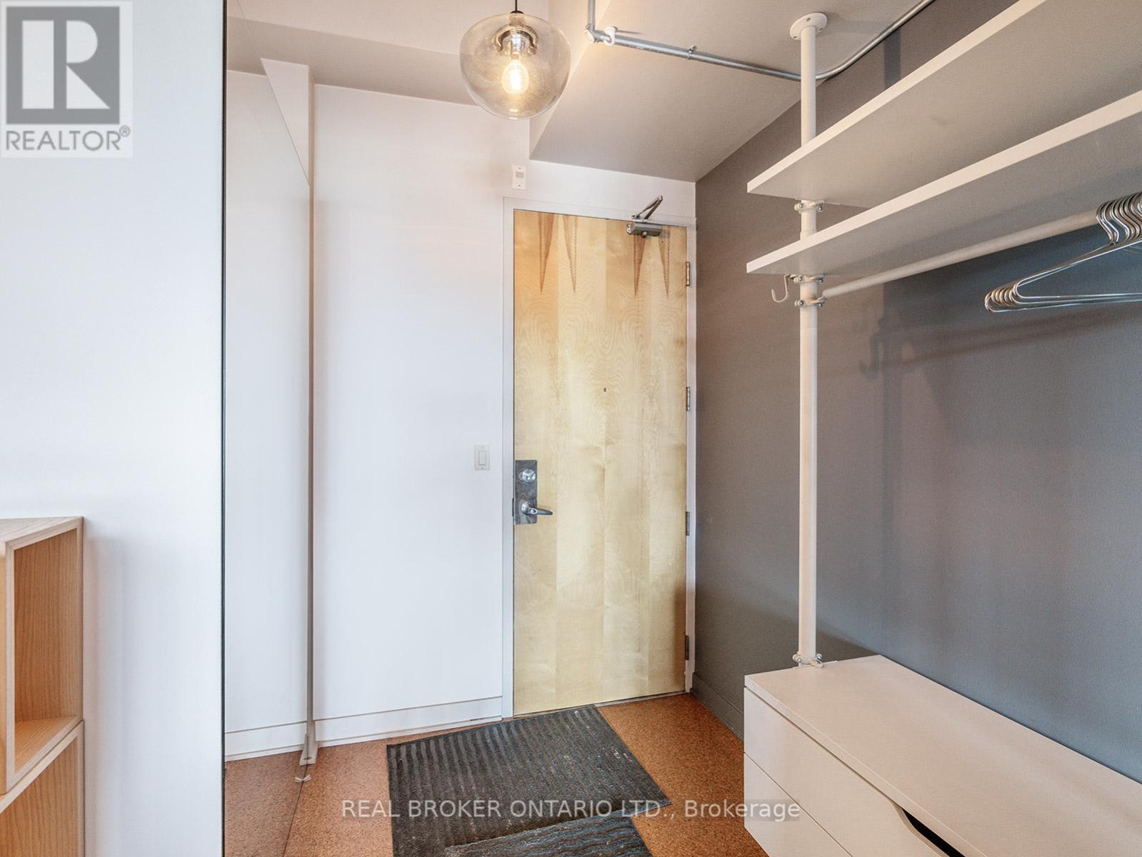 405 - 160 Baldwin Street, Toronto, Ontario  M5T 1L8 - Photo 2 - C13460242