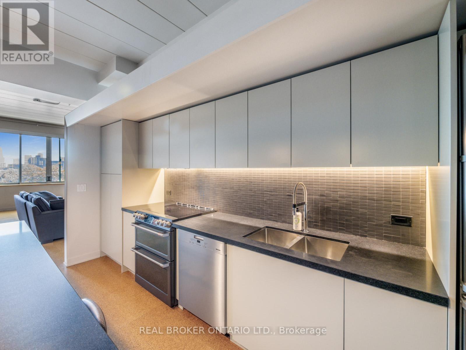 405 - 160 Baldwin Street, Toronto, Ontario  M5T 1L8 - Photo 9 - C13460242