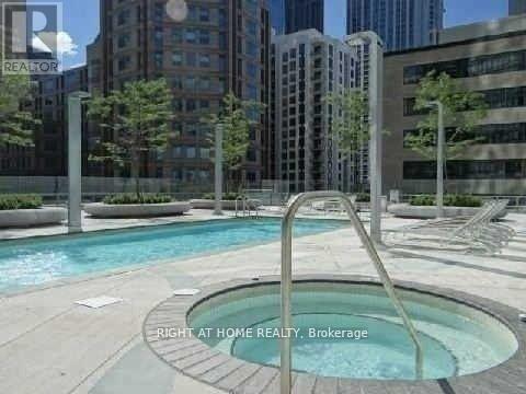 902 - 832 Bay Street, Toronto, Ontario  M5S 1Z6 - Photo 18 - C13460270