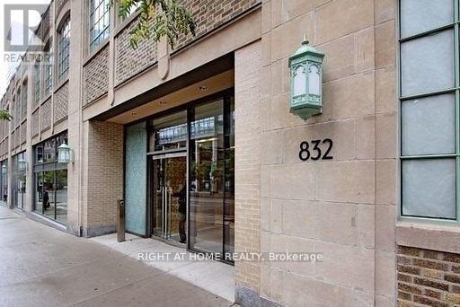 902 - 832 Bay Street, Toronto, Ontario  M5S 1Z6 - Photo 2 - C13460270