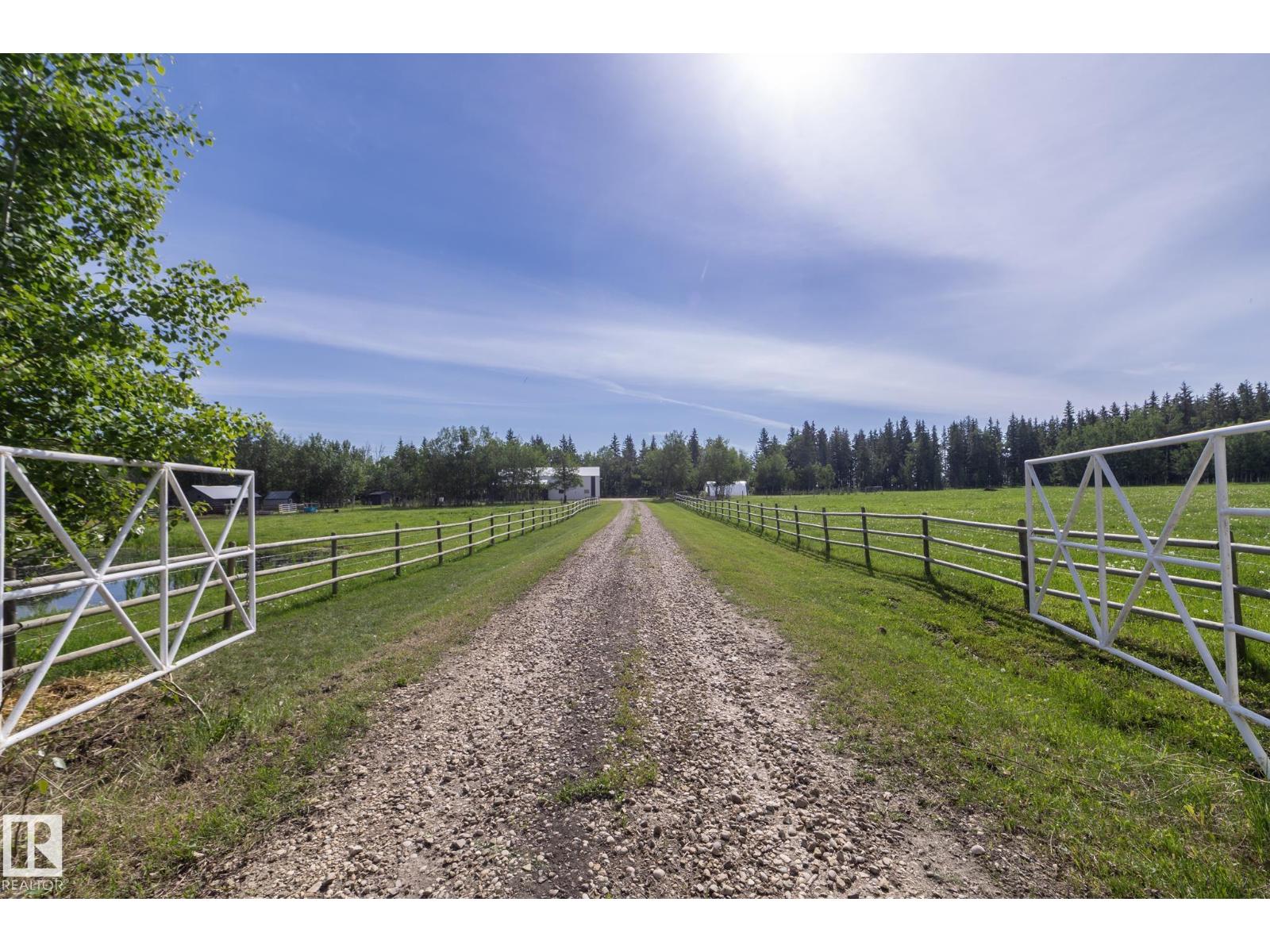 57511 Range 92 Rd, Rural Lac Ste. Anne County, Alberta  T0E 1N0 - Photo 9 - E4494269