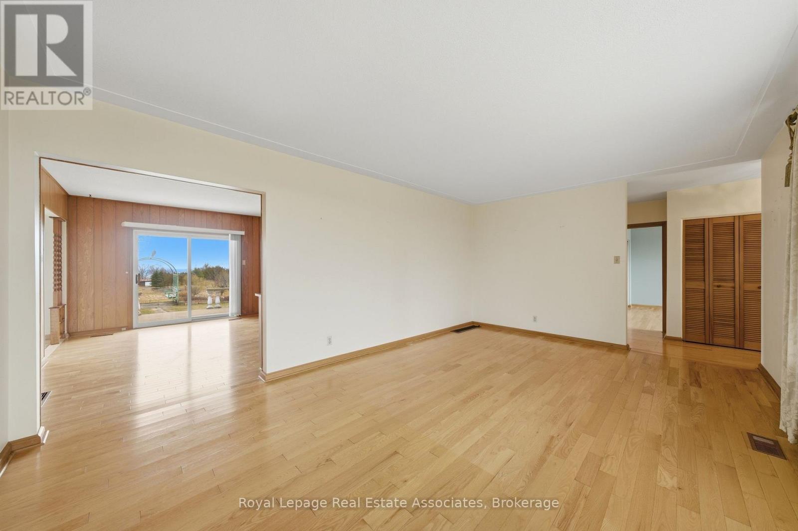 1137 Ridge Road, Hamilton, Ontario  L8J 2X5 - Photo 18 - X12881258