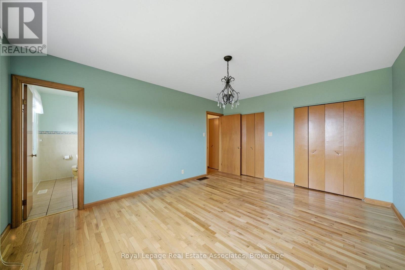 1137 Ridge Road, Hamilton, Ontario  L8J 2X5 - Photo 29 - X12881258