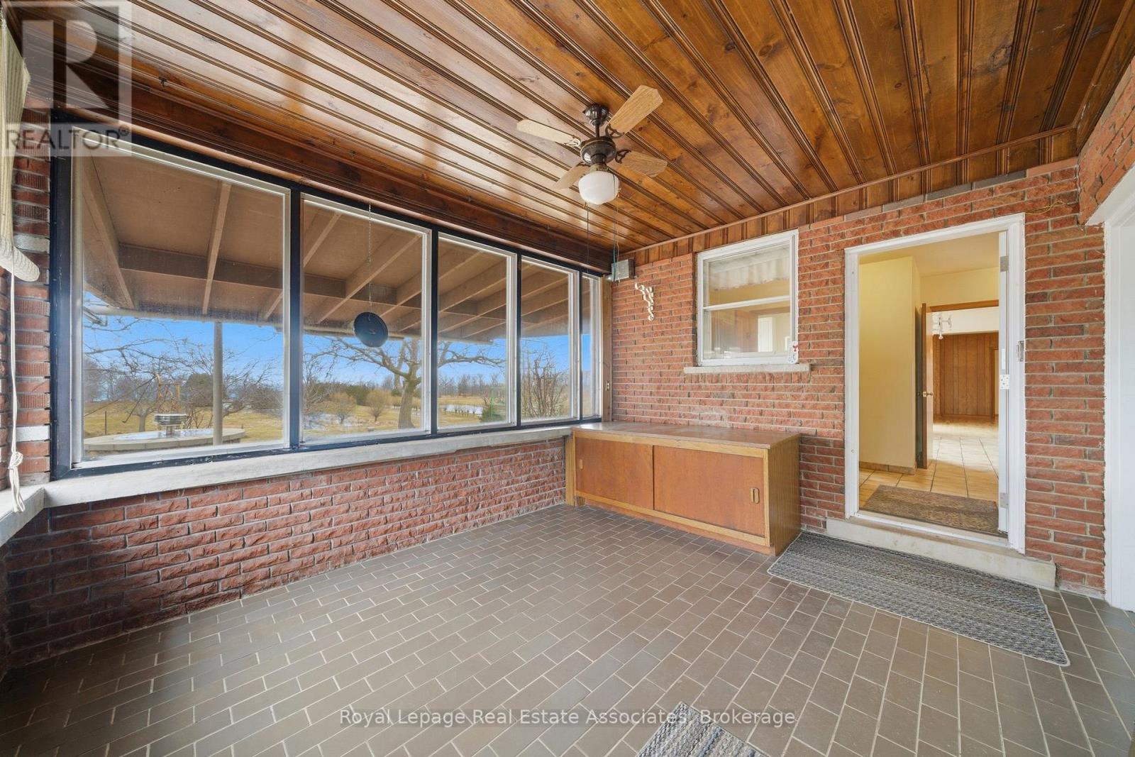 1137 Ridge Road, Hamilton, Ontario  L8J 2X5 - Photo 8 - X12881258