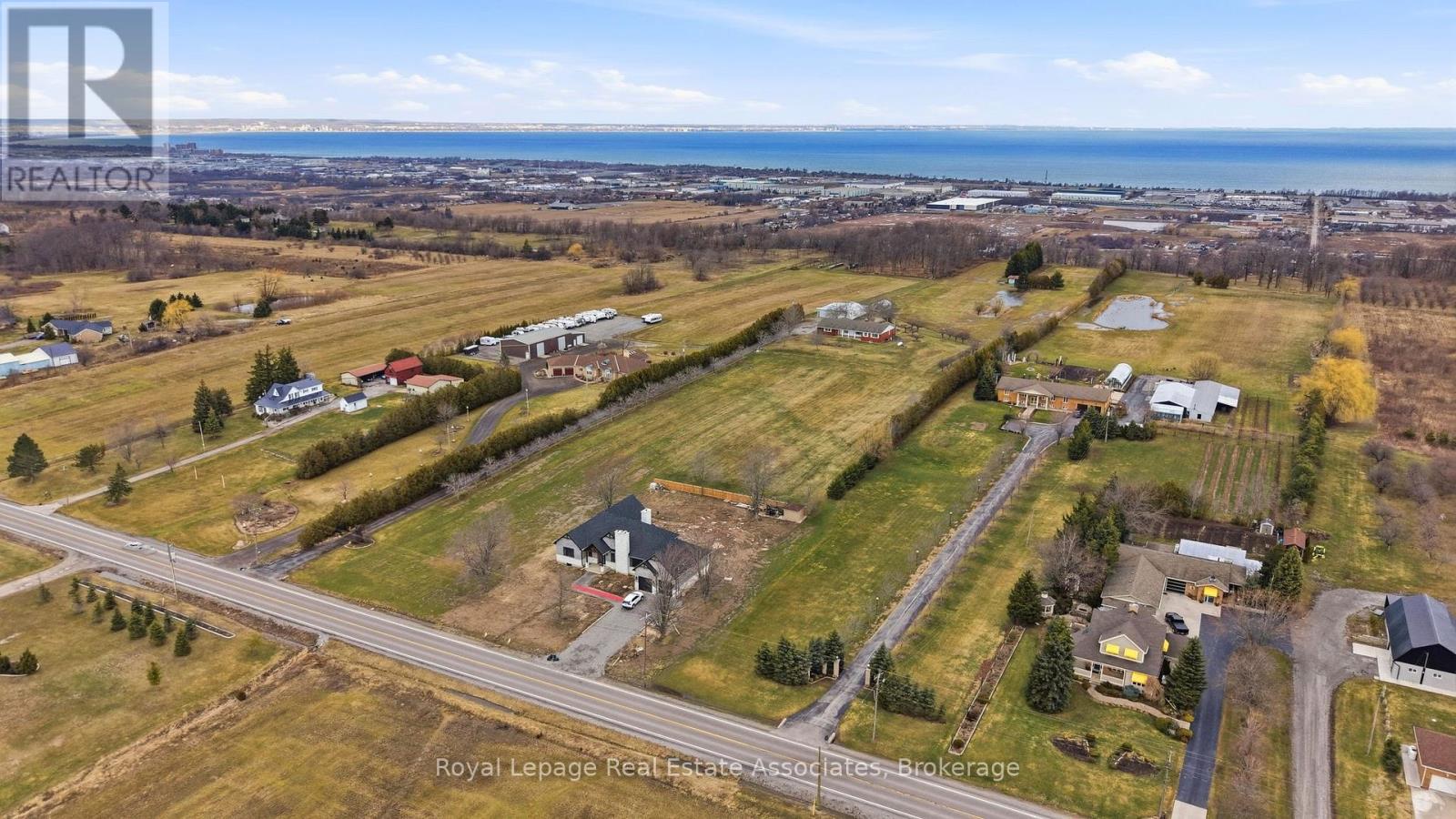 1137 Ridge Road, Hamilton, Ontario  L8J 2X5 - Photo 44 - X12881258