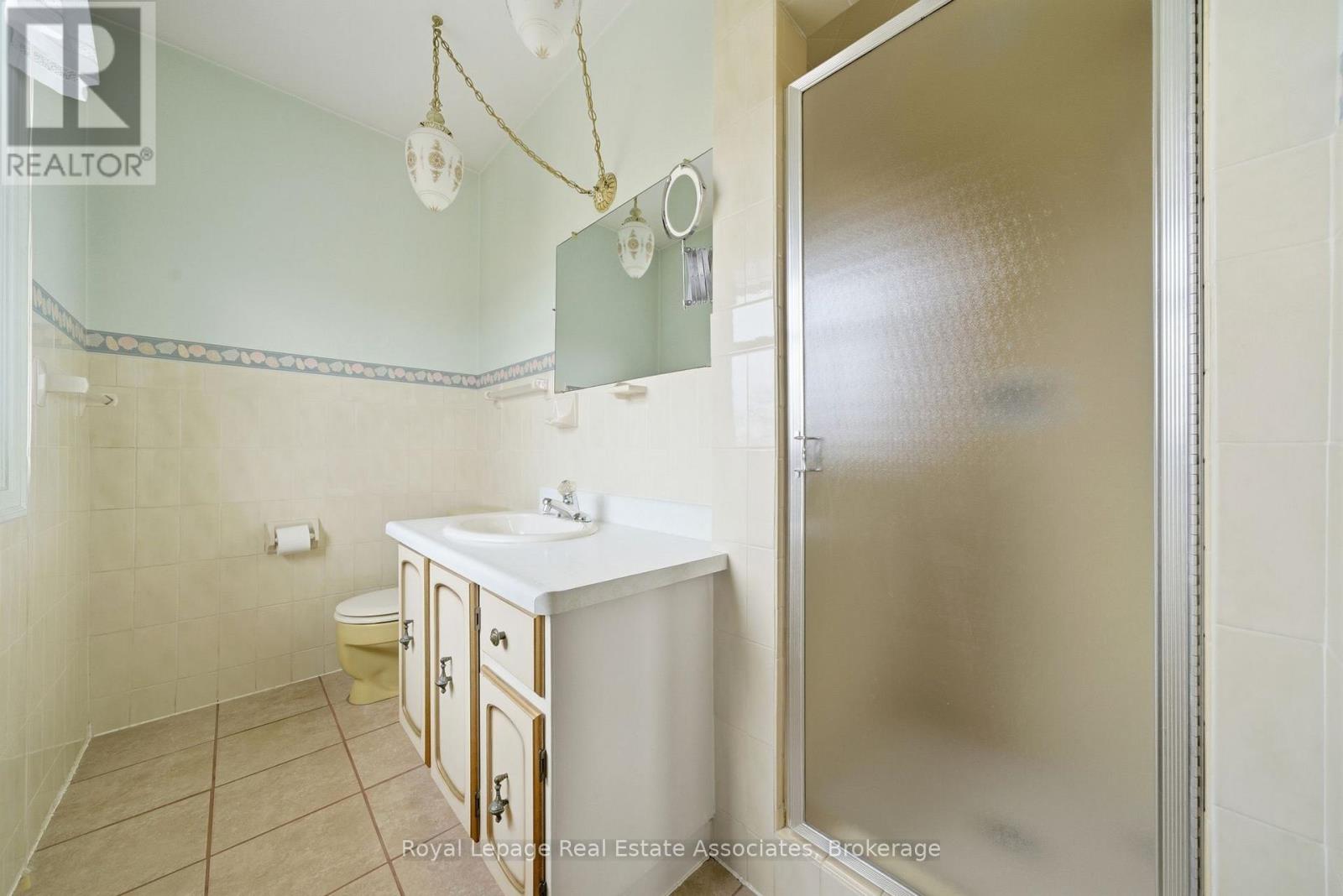 1137 Ridge Road, Hamilton, Ontario  L8J 2X5 - Photo 24 - X12881258