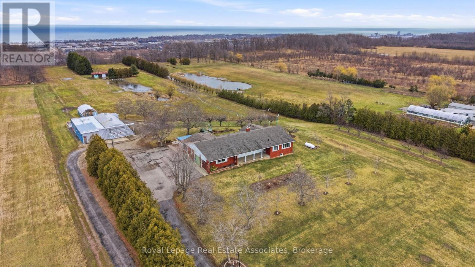 1137 Ridge Road, Hamilton, Ontario  L8J 2X5 - Photo 46 - X12881258