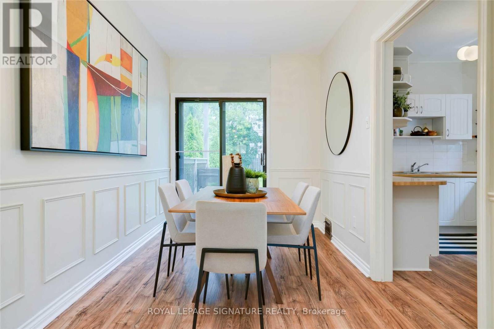 Upper - 27 Coleridge Avenue, Toronto, Ontario  M4C 4H4 - Photo 12 - E13460224