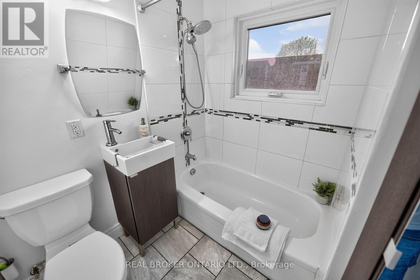 30 Willowmount Drive, Toronto, Ontario  M1L 1Y1 - Photo 30 - E13460248
