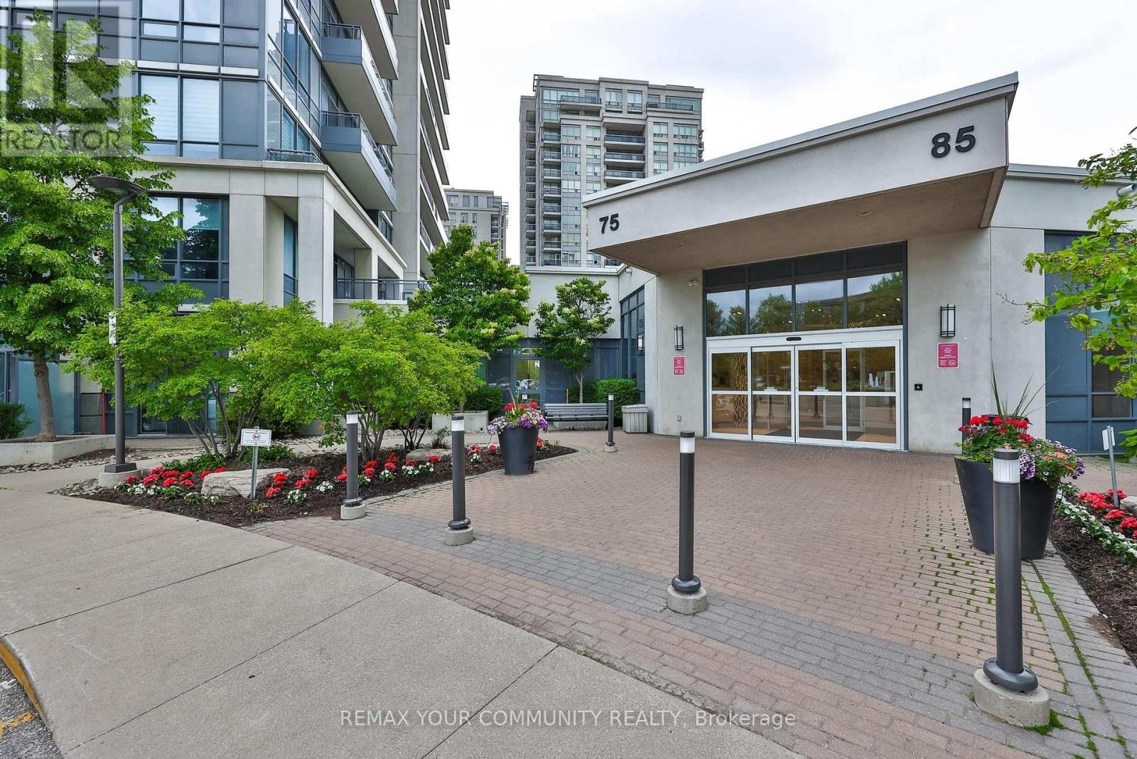 75 North Park Road, Vaughan (Beverley Glen), Ontario  L4J 0H8 - Photo 3 - N13460220