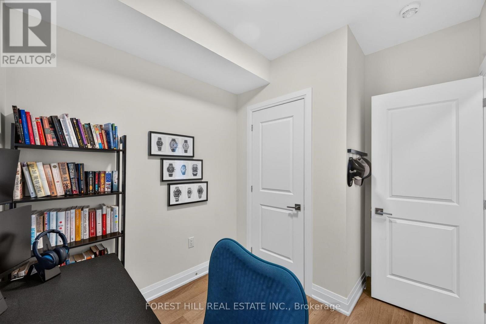 96 Salterton Circle, Vaughan, Ontario  L6A 4Z2 - Photo 6 - N13460272
