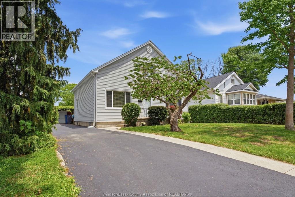MLS# 26014359: 2340 AUBIN, Windsor, Canada
