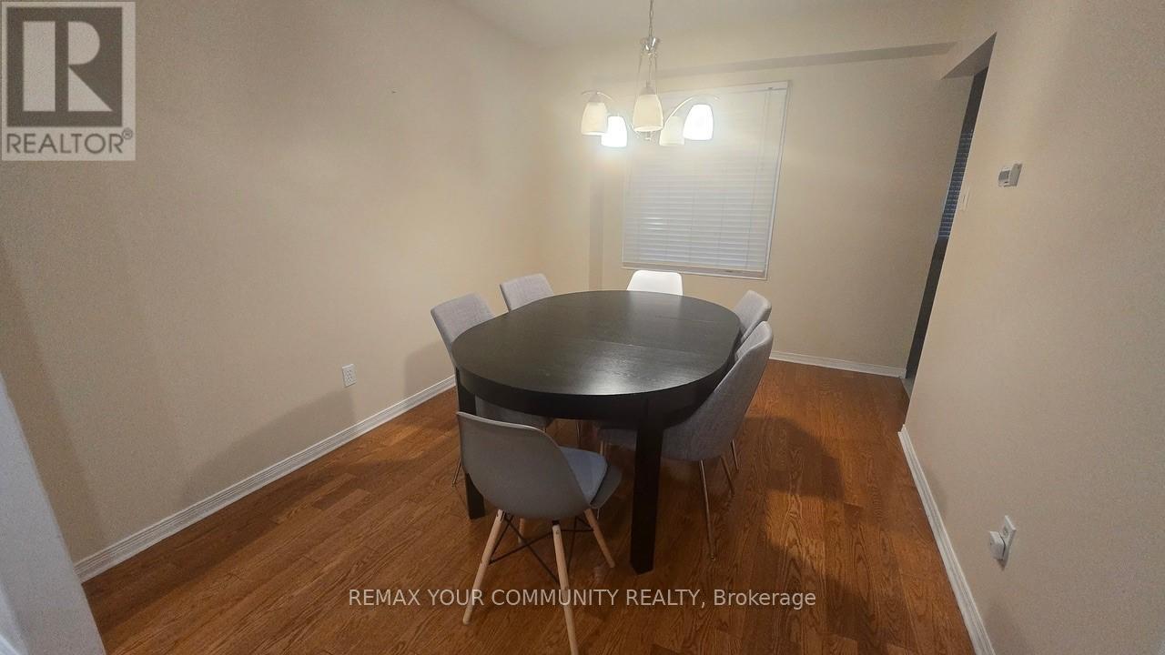 25 - 741 Caradonna Crescent, Newmarket, Ontario  L3X 1W5 - Photo 5 - N13460354
