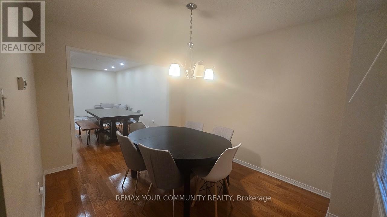 25 - 741 Caradonna Crescent, Newmarket, Ontario  L3X 1W5 - Photo 6 - N13460354