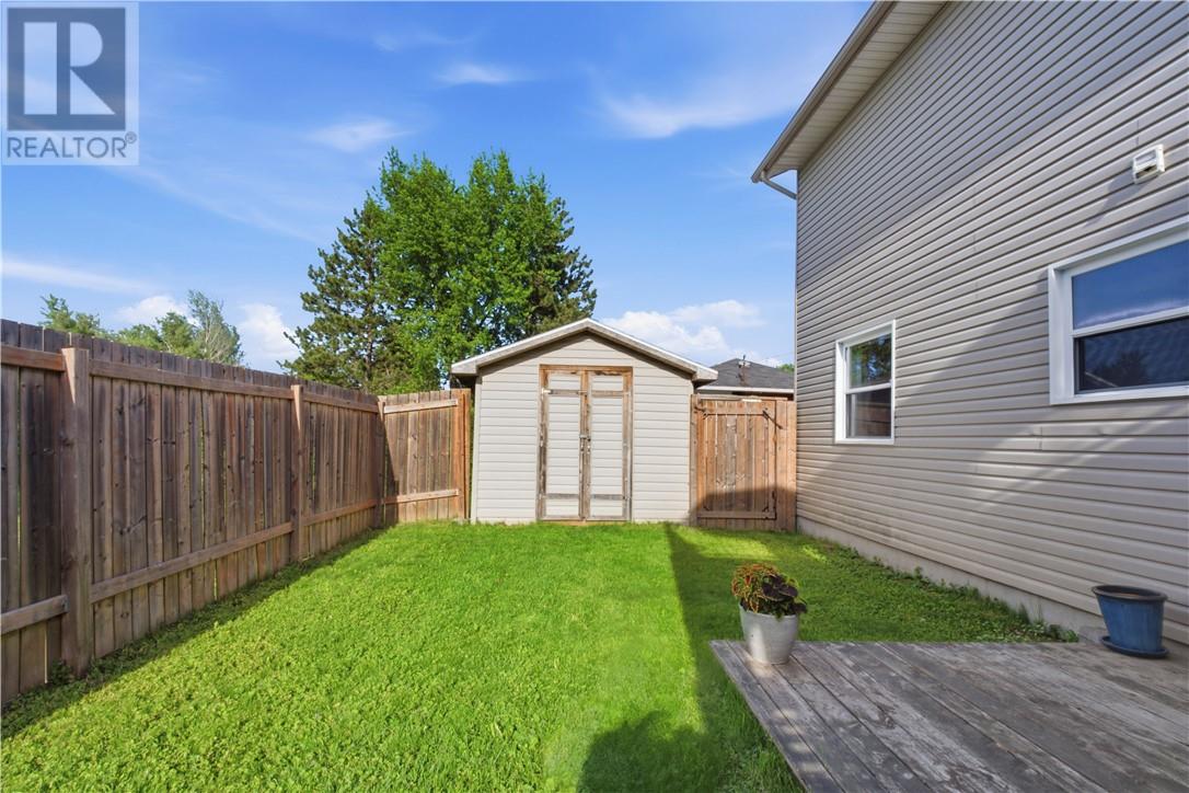 44 Patricia Street, Lively, Ontario  P3Y 1B1 - Photo 46 - 2128636