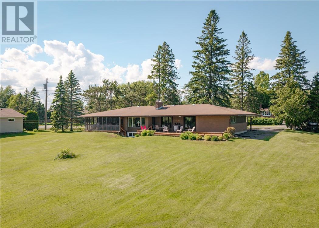 197 Laurier Street W, Azilda, Ontario  P0M 1B0 - Photo 43 - 2128635