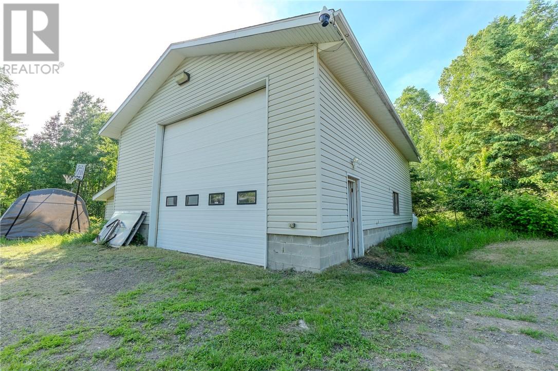 4853 Regional Road 55, Whitefish, Ontario  P0M 3E0 - Photo 42 - 2128573