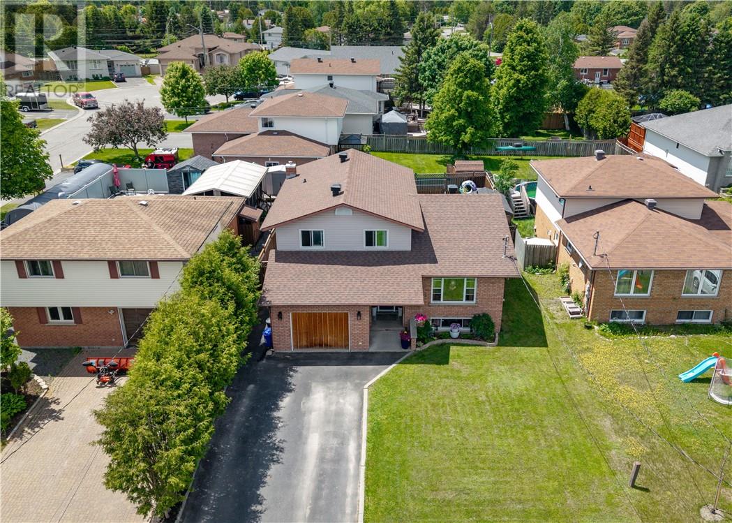 3825 Macmillan Drive, Val Caron, Ontario  P3N 1R7 - Photo 35 - 2128535
