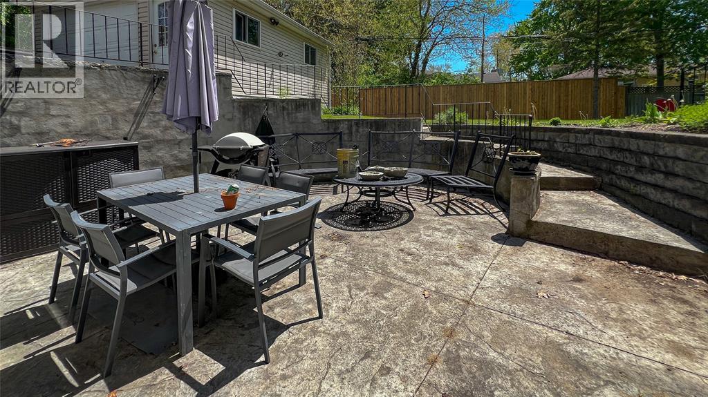 1275 Webster Drive, Sarnia photo 16