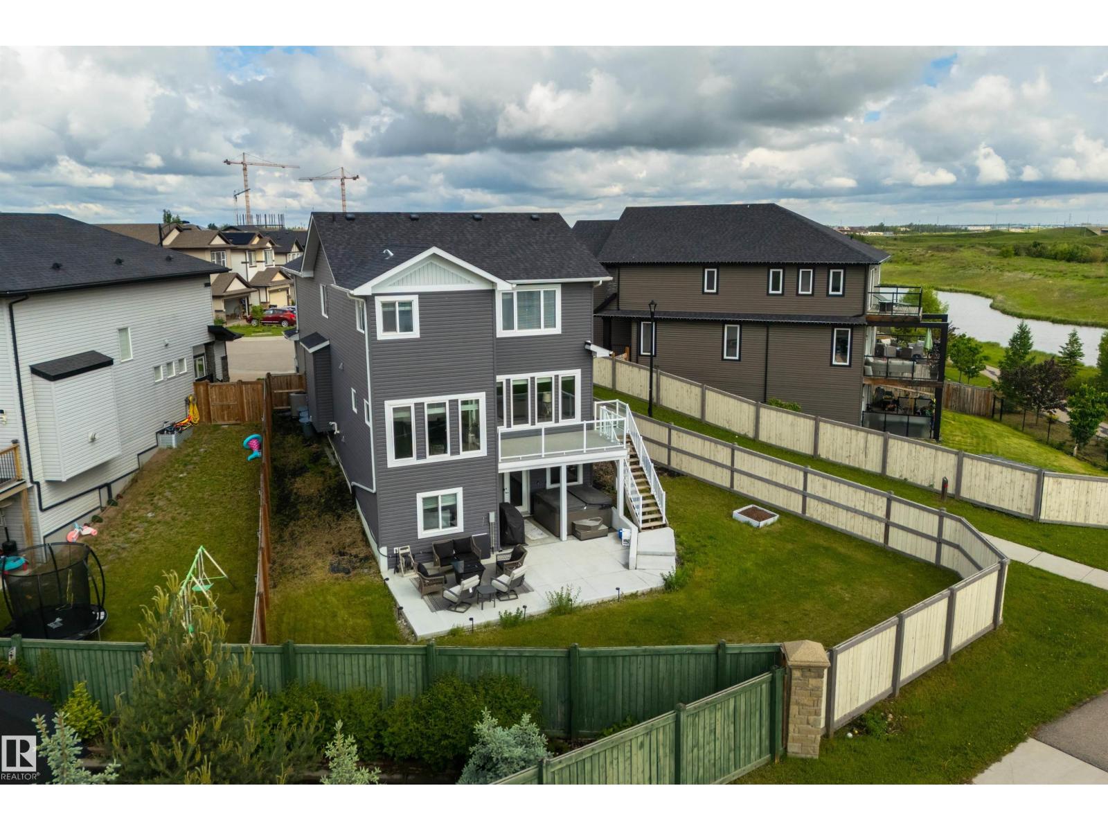 20503 97 AV NW, Edmonton, Alberta