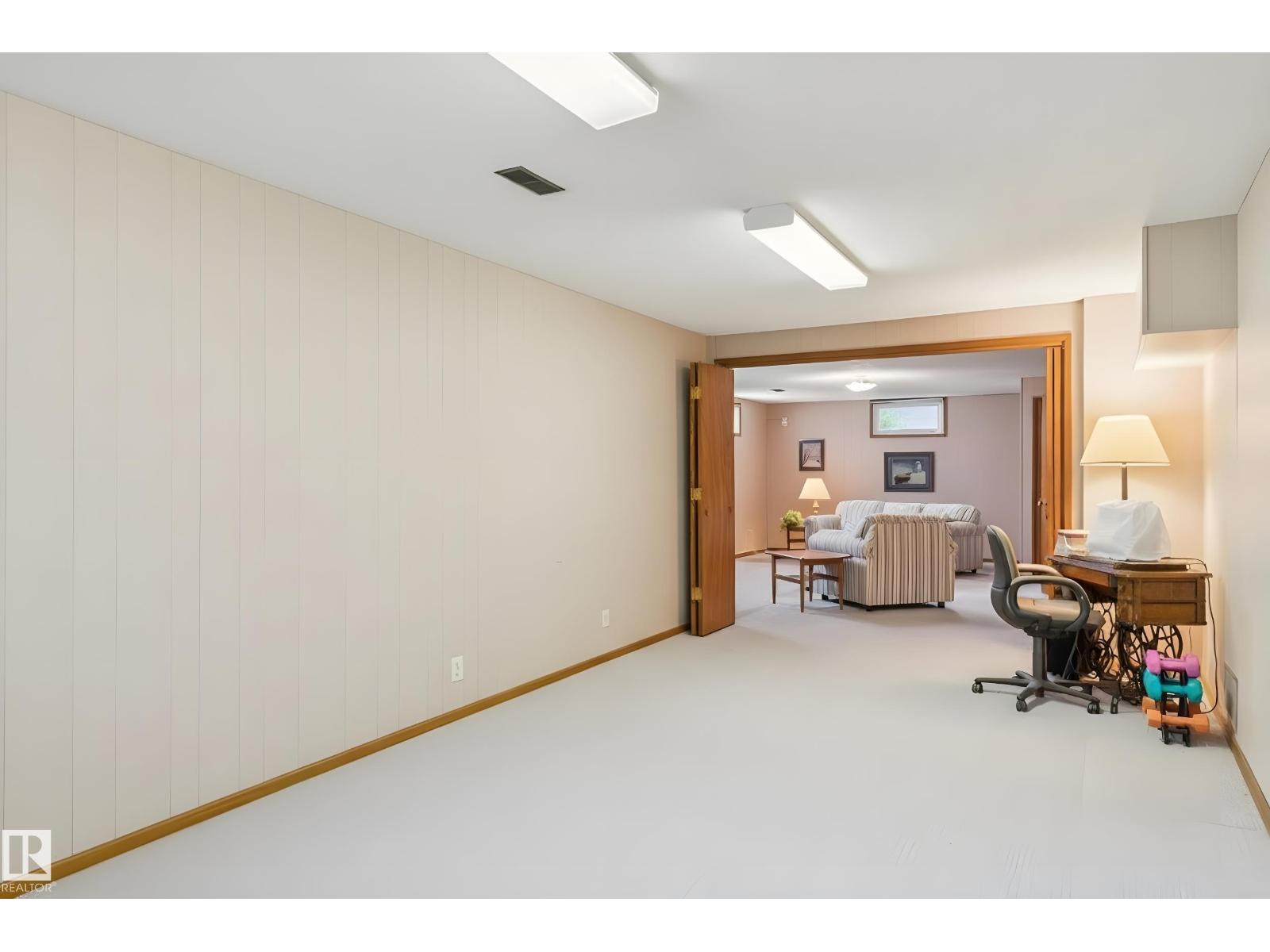 9044 56 St NW, Edmonton, Alberta  T6B 1J2 - Photo 31 - E4494274