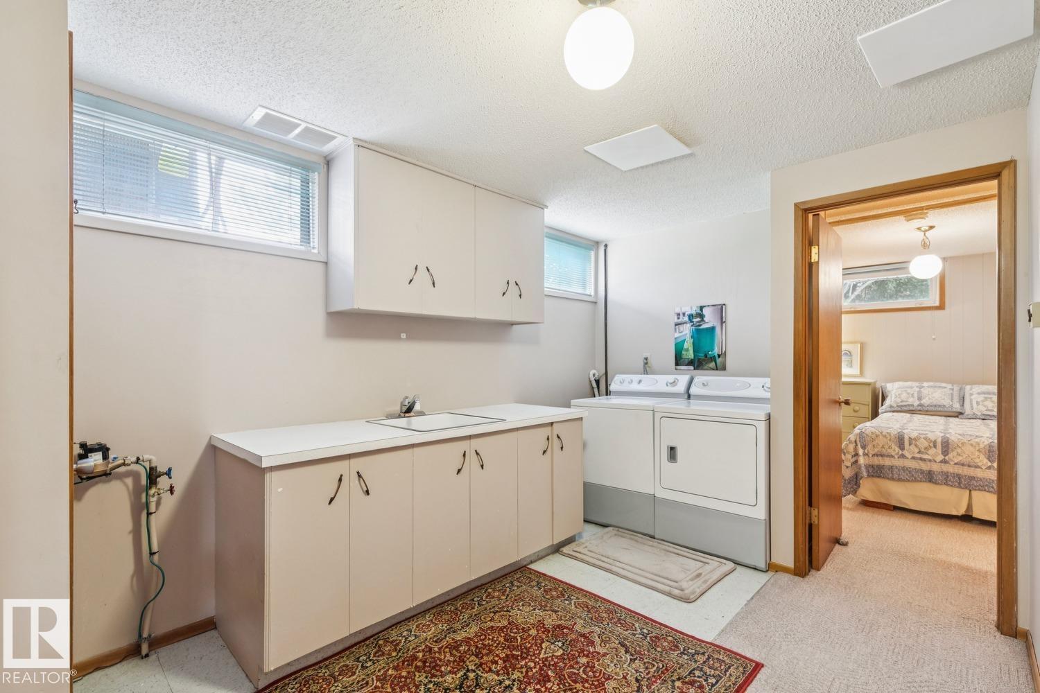 9044 56 St NW, Edmonton, Alberta  T6B 1J2 - Photo 34 - E4494274