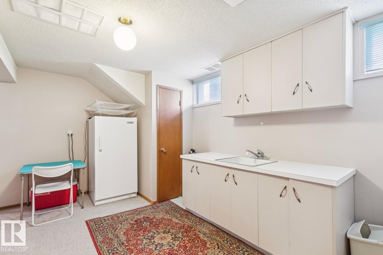 9044 56 St NW, Edmonton, Alberta  T6B 1J2 - Photo 35 - E4494274