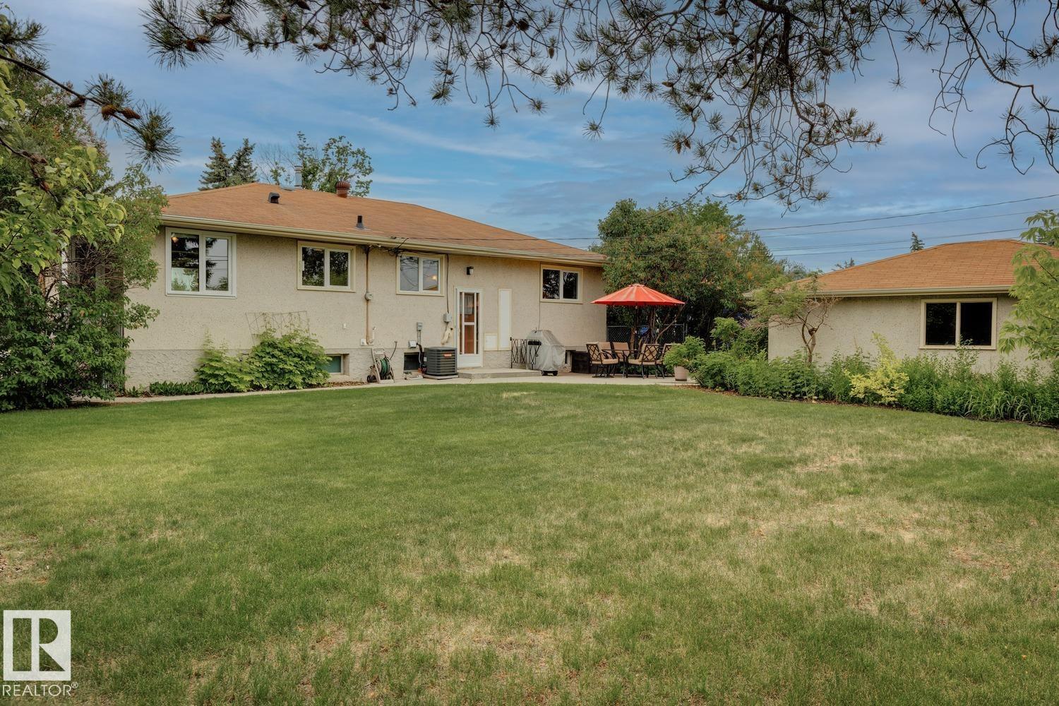 9044 56 St NW, Edmonton, Alberta  T6B 1J2 - Photo 47 - E4494274