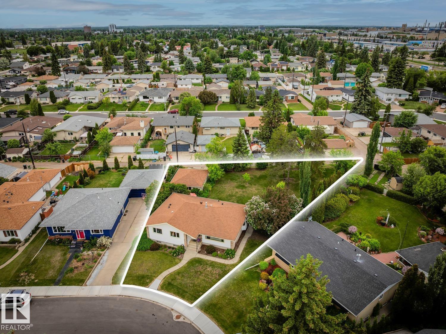 9044 56 St NW, Edmonton, Alberta  T6B 1J2 - Photo 50 - E4494274