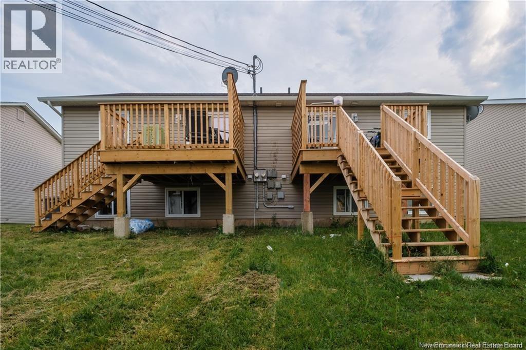 493-495 Hillsborough, Riverview, New Brunswick  E1B 3T7 - Photo 11 - NB142221