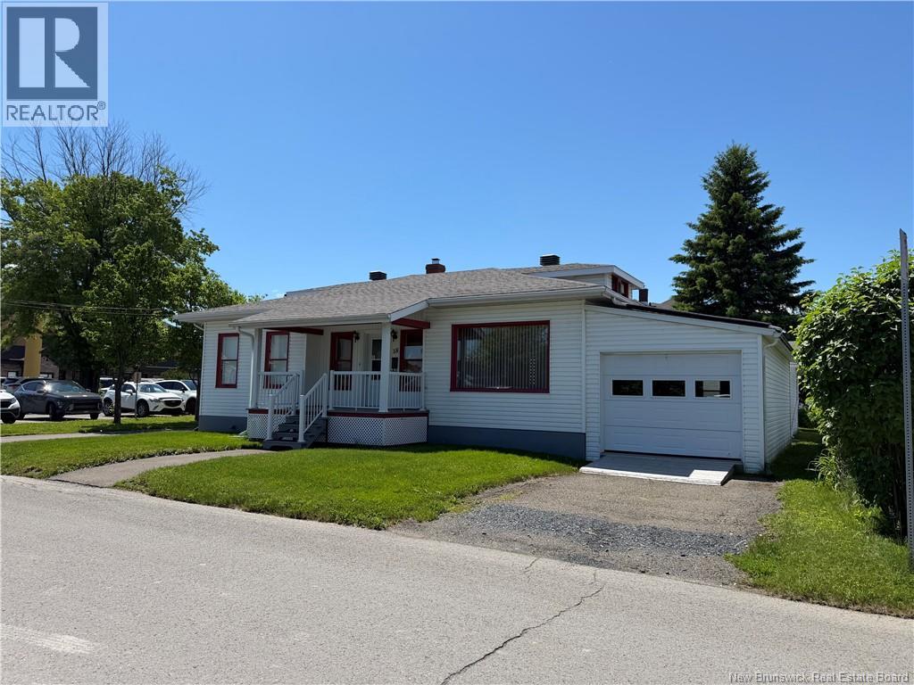 18 Dugal Street, Edmundston, New Brunswick  E3V 1X5 - Photo 3 - NB142176