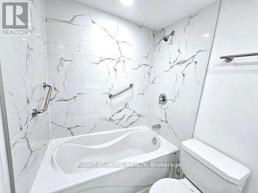 Sph8 - 3700 Kaneff Crescent, Mississauga, Ontario  L5A 4B8 - Photo 21 - W13460216