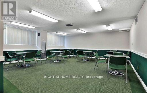 Sph8 - 3700 Kaneff Crescent, Mississauga, Ontario  L5A 4B8 - Photo 30 - W13460216