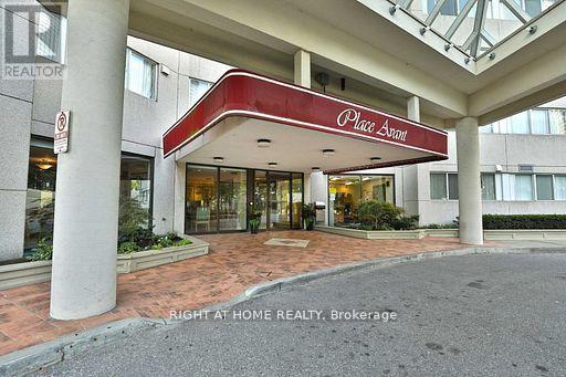 Sph8 - 3700 Kaneff Crescent, Mississauga, Ontario  L5A 4B8 - Photo 4 - W13460216