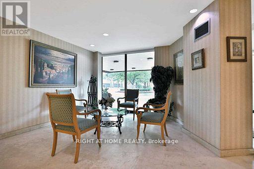 Sph8 - 3700 Kaneff Crescent, Mississauga, Ontario  L5A 4B8 - Photo 8 - W13460216