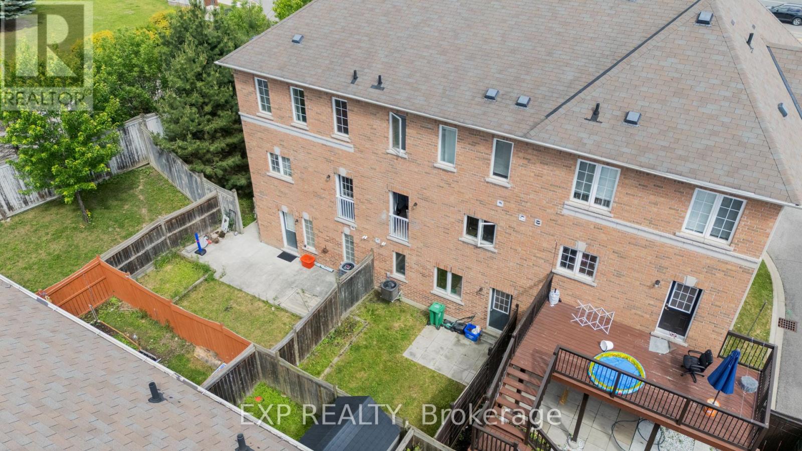 45 October Place, Brampton, Ontario  L6Y 0R6 - Photo 33 - W13460276