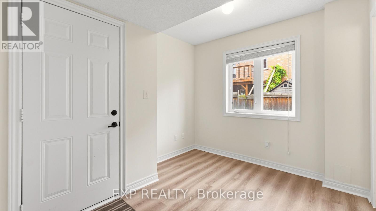45 October Place, Brampton, Ontario  L6Y 0R6 - Photo 4 - W13460276