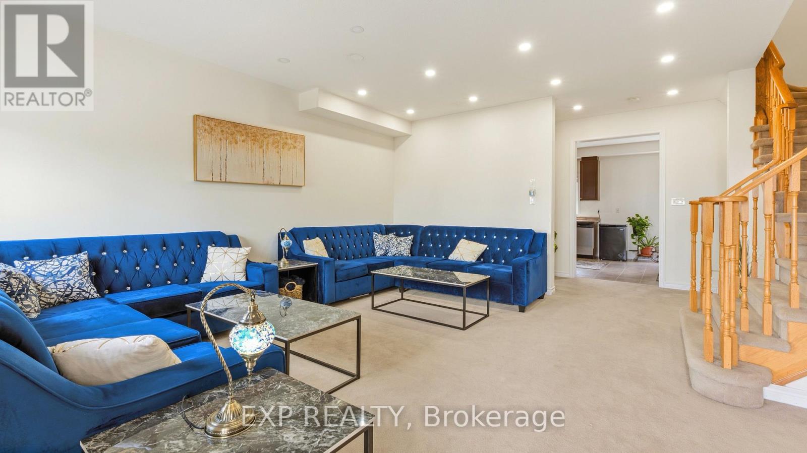 45 October Place, Brampton, Ontario  L6Y 0R6 - Photo 8 - W13460276