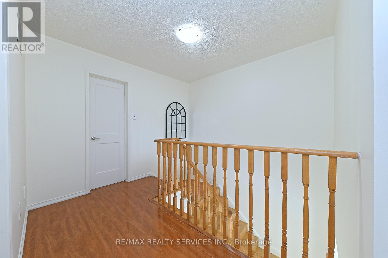 56 Mullis Crescent, Brampton, Ontario  L6Y 4T2 - Photo 19 - W13460286