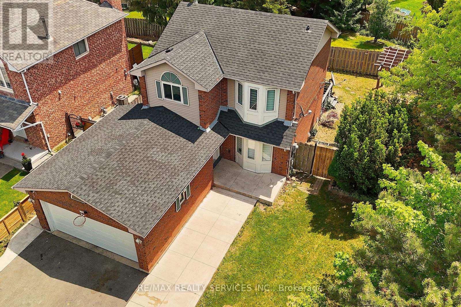56 Mullis Crescent, Brampton, Ontario  L6Y 4T2 - Photo 38 - W13460286