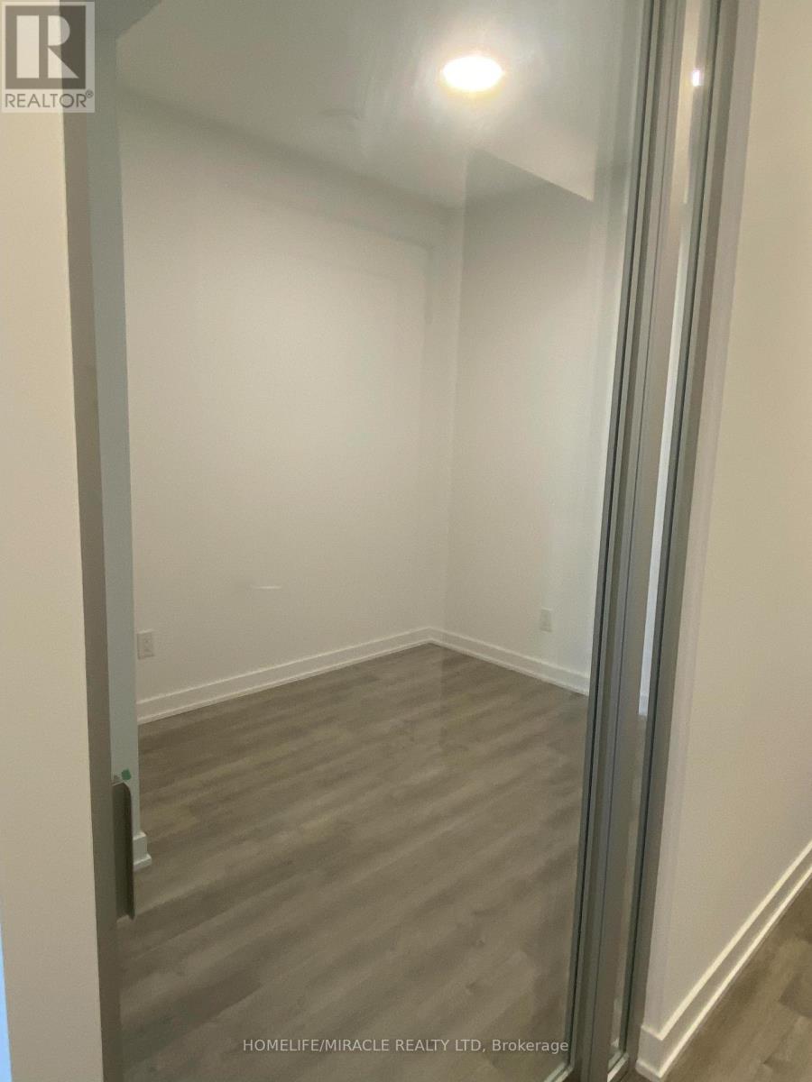 1706 - 5105 Hurontario Street, Mississauga, Ontario  L4Z 0C9 - Photo 12 - W13460294