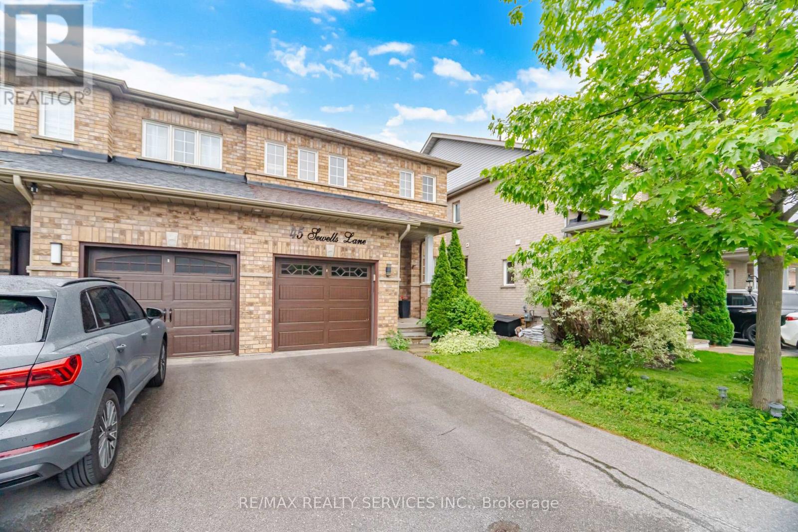 45 Sewells Lane, Brampton, Ontario  L7A 2Z9 - Photo 3 - W13460310