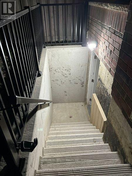Basement - 583 Queen Mary Drive, Brampton, Ontario  L7A 0C2 - Photo 8 - W13460332