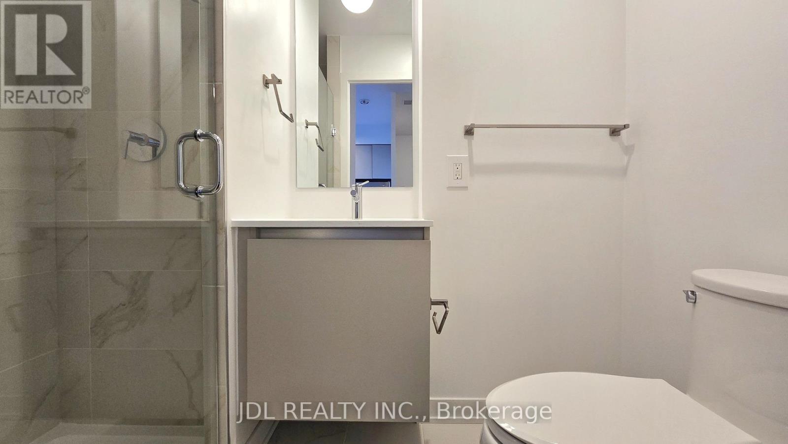 236 - 395 Dundas Street W, Oakville, Ontario  L6M 5R8 - Photo 5 - W13460368