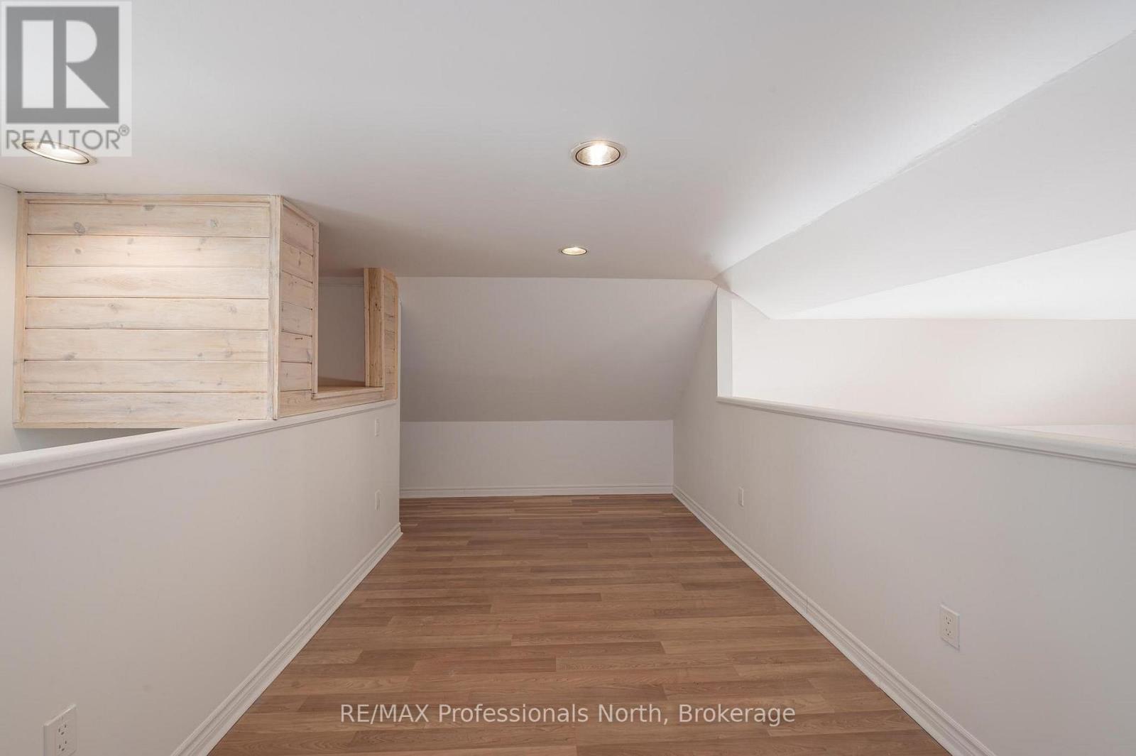 4 Dickson Street, Kawartha Lakes, Ontario  K0M 2A0 - Photo 20 - X12848358
